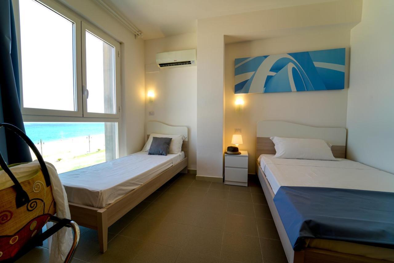 Hotel Rivabella Davoli Eksteriør bilde